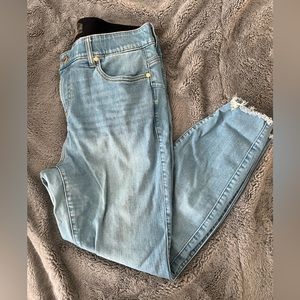 Torrid The Bombshell Skinny Jean | size 16 | light wash